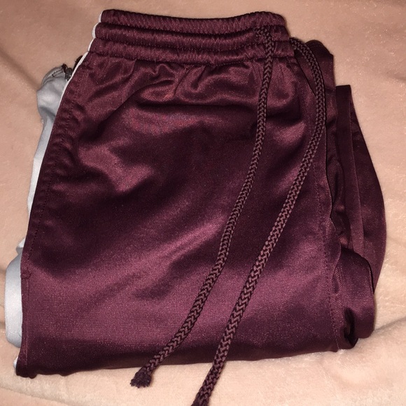 Sweatpants - Picture 2 of 2